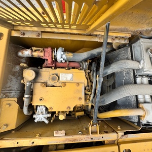Excavatrice hydraulique sur chenilles d'occasion, importée, à faible nombre d'heures de fonctionnement, pour grands projets d'ingénierie - Product Image 4