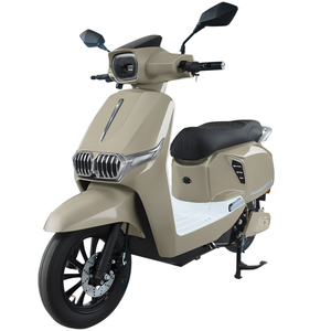Keywayev K079 Scooter Mobylette Élégant pour Adultes avec Moteur Arrière 72V Haute Vitesse Longue Portée K079 Haute Vitesse - Product Image 4
