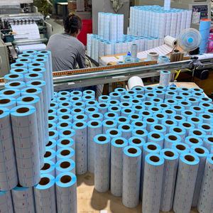 Etiquetas Adhesivas Térmicas Personalizadas al por Mayor, 60*40mm, Etiquetas de Papel para Supermercado, para Empaquetado y Reconocimiento de Códigos de Barras - Product Image 1