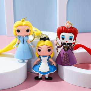 3D lindo PVC dibujos animados Alice llavero de acero inoxidable goma Wonderland amantes serie llavero coche bolsa colgante llavero - Product Image 5