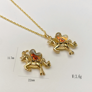Nouveauté Collier Chaîne à Maillons en Cuivre Plaqué Or 18K Style Classique <span class=keywords><strong>Mylove</strong></span> Cheval Volant Papillon Zircon Verre à Vin Unisexe Cadeau - Product Image 4