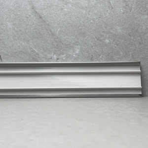 Battiscopa in Acciaio Inox con Montaggio Adesivo per Installazione Rapida e Ristrutturazioni - Product Image 2