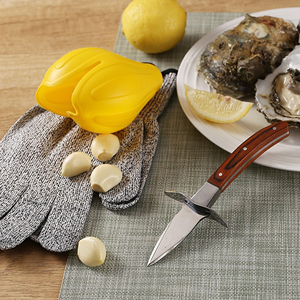 Outil d'ouverture de fruits de mer en acier inoxydable, gants résistants aux coupures, manche en bois, ensemble de couteaux à huîtres et à coquillages avec housse de protection - Product Image 6