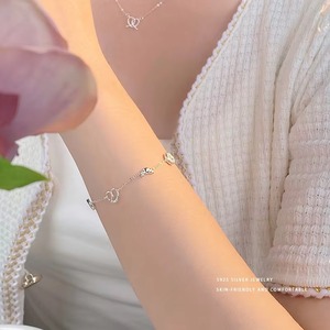 Vente en gros de bijoux tendances en argent sterling 925 avec chaîne en perles de lune ronde et cœur irrégulier, bracelet en plaqué or, bijoux pour femmes - Product Image 5