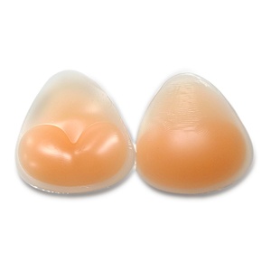 Coussinets de poitrine triangulaires auto-adhésifs en silicone réutilisables, cache-tétons - Product Image 2