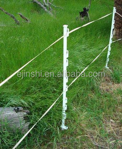 Poste para Cerca Eléctrica Blanco de 1.6 m Estándar Europeo / Poste de Polietileno Reforzado con Estribo en Venta - Product Image 5