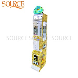 Grúa de Muñecas <span class=keywords><strong>Mega</strong></span> Mini SOURCE con Garra, Dispensador de Premios Jumbo, Pantalla Panorámica de Cristal 360, Escaneo Remoto Cloud, Recarga Rápida, para Niños y Área de Juegos - Product Image 3