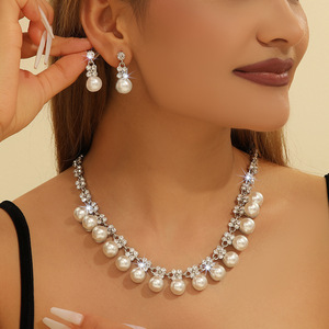 Conjunto de Collar Retro Europeo y Americano, Joyería para Mujer, Pedrería, Imitación de Perlas, Joyería Exagerada, Nueva Colección Nupcial - Product Image 2