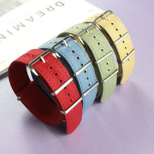 สายนาฬิกาผ้าแคนวาสไนลอนแบบปรับได้ รุ่นขายดี ขนาด 18/20/22 มม. สายนาฬิกาชิ้นเดียว หัวเข็มขัดสแตนเลสขัดเงา - Product Image 1