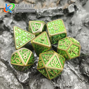 Jeux de table personnalisés fabriqués <span class=keywords><strong>en</strong></span> vente directe Dnd <span class=keywords><strong>Rpg</strong></span> polyédriques de luxe Dnd Sets de dés <span class=keywords><strong>en</strong></span> métal - Product Image 4