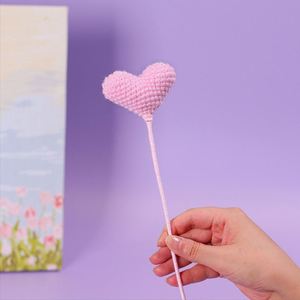 Adorno en Forma de Corazón, Ramo de Flores Tejidas a Crochet, Regalo para Fiesta, Día de San Valentín, Boda - Product Image 5