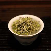Thé blanc Fuding Panxi Silver Needle, thé chinois de haute montagne, riche en acides aminés, antioxydant naturel, thé blanc beauté