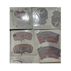 Venta al por mayor de motivos de cristal termoadhesivos de <span class=keywords><strong>Texas</strong></span> con diamantes de imitación para camisetas de baloncesto de <span class=keywords><strong>San</strong></span> <span class=keywords><strong>Antonio</strong></span> - Product Image 1