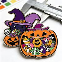 Ensemble de broches émaillées Halloween : Fantôme noir, Citrouille, Bonbons, Chapeau de sorcière. Broche en métal moulé, badge, cadeau de fête pour le déguisement ou comme cadeau.