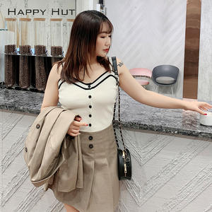 แฮปปี้ฮัทเสื้อกั๊กถักนิตติ้งสำหรับผู้หญิงไซส์พลัส รุ่น N7487 สีพื้น ผลิตจากเส้นใยอะคริลิก เสื้อกล้ามติดกระดุมเม็ดเดียว สีฟ้า เทา ขาว ดำ - Product Image 5