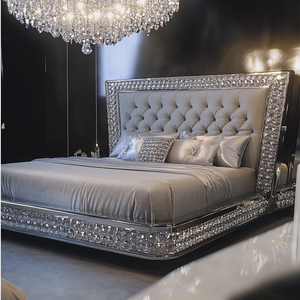 เตียงคิงไซส์ 1.8 เมตร คุณภาพสูง แบบ OE HOME ทำจากไม้ พร้อมกระจกคริสตัล เป็นมิตรกับสิ่งแวดล้อม ปรับแต่งได้ หรูหรา ทันสมัย เหมาะสำหรับบ้าน โรงแรม และวิลล่า - Product Image 6