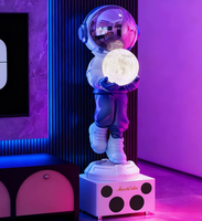 Sculpture en résine réaliste peinte à la main, modèle de fée astronaute bouddhiste anime, ornement de lumière lunaire, décoration intérieure de maison de style dessin animé