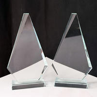 Trophée en cristal de verre personnalisé, forme tour pointue, trophée en cristal de verre vierge