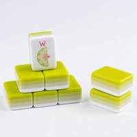 Jeu de Mahjong américain en acrylique et mélamine à 4 couches avec mini table, belle décoration et jouet de divertissement pour les fêtes à domicile