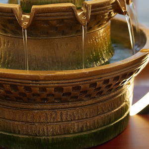 Fuente de Agua Interior Minimalista de Resina Redonda para Escritorio, Decoración Artesanal para Oficina, Decoración para Sala de Estar - Product Image 4