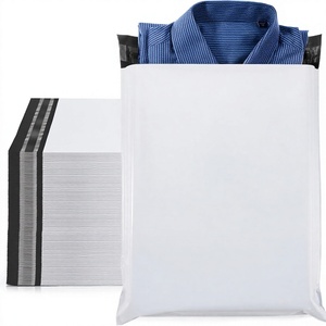 Metronic - Paquete de 300 Sobres de Polipropileno Resistentes de 14.5x19 para Ropa y Zapatos, Blancos, Autosellables, con Adhesivo Fuerte, para Pequeñas Empresas - Product Image 3