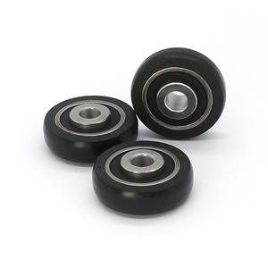 Rouleaux de porte et de fenêtre en caoutchouc-plastique non standard fournis par le fabricant S624RS 4*18.5*7mm Poulies et rails de fenêtre - Product Image 1