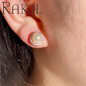 Rakol EP2258 forma rotonda di <span class=keywords><strong>perle</strong></span> <span class=keywords><strong>coltivate</strong></span> d'acqua dolce grandi gioielli di <span class=keywords><strong>perle</strong></span> <span class=keywords><strong>orecchini</strong></span> <span class=keywords><strong>orecchini</strong></span> donna orecchino - Product Image 6