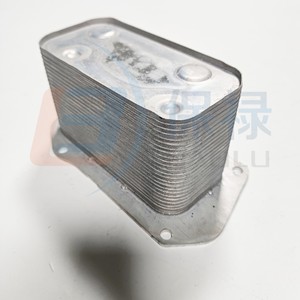 Volvo <b>Radiator</b> 04252961 For Ec210c Ec210b Ec240c Heavy Duty Trucks Replacement Part - Product Image 2