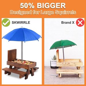Comedero colgante de madera para animales de jardín, para exteriores, para ardillas, para maíz y frutos secos - Product Image 4