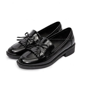 Nuove <span class=keywords><strong>Scarpe</strong></span> Mocassino da <span class=keywords><strong>Donna</strong></span> alla Moda 2026, <span class=keywords><strong>Scarpe</strong></span> Eleganti da <span class=keywords><strong>Donna</strong></span>, <span class=keywords><strong>Scarpe</strong></span> Casual in PU - Product Image 2