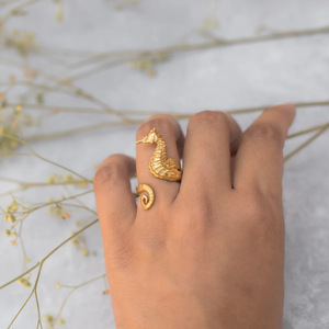 Seahorse <b>Open</b> <b>Ring</b> 18k Gold Stainless Steel Geometric Animal Shape Unisex Fashion Jewelry Gift - Product Image 2