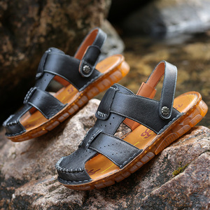 Sandales d'été pour hommes en cuir véritable à brides croisées, bout fermé, semelle extérieure en caoutchouc antidérapante, chaussures décontractées de plage - Product Image 2