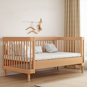 Cama empalmada para niños Cuna extra ancha Queen para niños con cama de bebé de haya de madera maciza cercada - Product Image 3