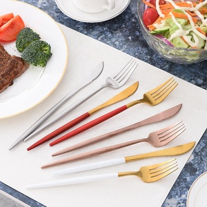 Vajilla de acero inoxidable para hotel, conjunto de 4 piezas de alta gama, color personalizado portugués grueso, mango redondo, ins style - Product Image 5