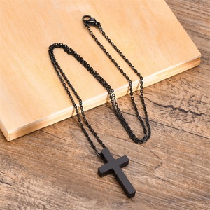 Collier pendentif croix simple et tendance, personnalisable en acier inoxydable, pour homme - Product Image 2