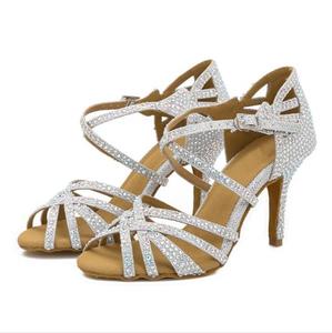 2025 wanita pesta sepatu dansa Satin bersinar Rhinestones lembut bawah Latin sepatu dansa wanita <span class=keywords><strong>Salsa</strong></span> sepatu dansa - Product Image 4