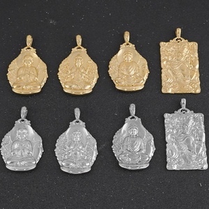 Collar de Hombre con Colgante de Buda de Ojos Enfados Estilo Religioso Vintage, Joyería Unisex de Acero Inoxidable y Titanio Retro - Product Image 4