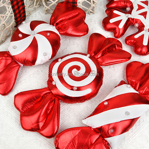 Juego de Adornos Navideños de Algodón Rojo y Blanco para Colgar en el Árbol de Navidad, Venta al por Mayor 2025 - Product Image 1