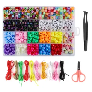 900+ Pcs DIY Craft Colorful Acrylic Letter Beads And Bucket Pony Beads Kit For Jewelry Bracelet Making