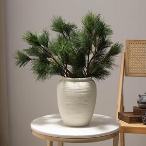 Branches de pin artificielles Meng Jie avec cônes, fleurs pour vase, décoration intérieure, arrangements au sol, plastique PVC, intérieur/extérieur - Product Image 3
