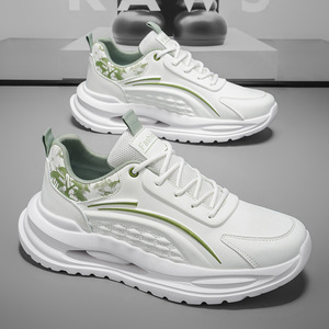 Zapatos deportivos transpirables de primavera para hombre, zapatos para correr con absorción de impactos de cuero, zapatillas ligeras de suela suave para jóvenes y estudiantes - Product Image 3