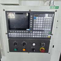 Torno CNC de Cama Plana CK6180-1500, Alta Resistencia, Alta Rigidez, Precisión de 0.001 mm, 8 Estaciones de Herramientas, Operación Automática y Sencilla