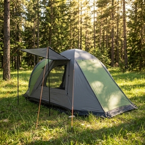 Tente de camping quatre saisons SILVERLINE, trois chambres, un salon, type Trigone/V, toit de 3000+ mm, 3-4 personnes, nylon durable - Product Image 1