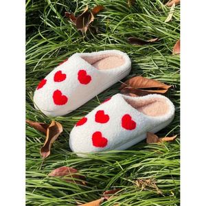 Autumn <strong>and</strong> Winter Women's Plush Slippers Indoor Home Material Anti Slip Sole Christmas Style Cotton Shoes Couple Slippers - Product Image 6