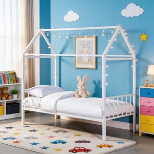 Cadre de <span class=keywords><strong>lit</strong></span> en forme de maison pour enfants avec option de <span class=keywords><strong>lit</strong></span> gigogne pour les séjours d'hôtesse-gardienne et les frères et sœurs - Product Image 3