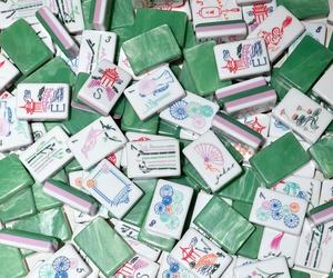 Entrega en 3 Días, Fichas de Mahjong Americanas de Acrílico <span class=keywords><strong>Verde</strong></span> de Lujo, Diseño Pintado a Mano con Estilo Bambú y <span class=keywords><strong>Linterna</strong></span> - Product Image 1