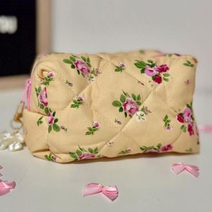 Bolsas de Maquillaje de Viaje Ecológicas con Estampado Floral, Bolsa de Coser Acolchada de Algodón Personalizada con Cierre, Bolsa de Dama de Honor Duradera para Mujer - Product Image 3