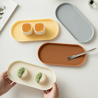 Assiettes en silicone de qualité alimentaire (pour desserts, collations, sushis, pots à saveurs, rangement) Forme irrégulière Style moderne minimaliste