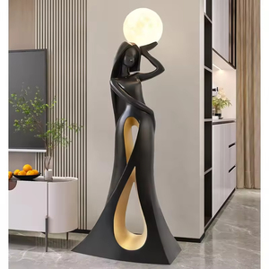 Lampe sur pied en forme de sculpture de femme abstraite, en résine argentée, lumière LED lunaire, statue d'art moderne, décoration d'intérieur pour salon, entrée - Product Image 3