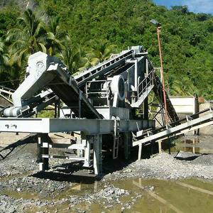 Concasseur à mâchoires mobile sur roues de 100 tonnes personnalisé, machine de concassage de gravier mobile, prix de l'installation de concassage de pierres pour l'exploitation minière - Product Image 2